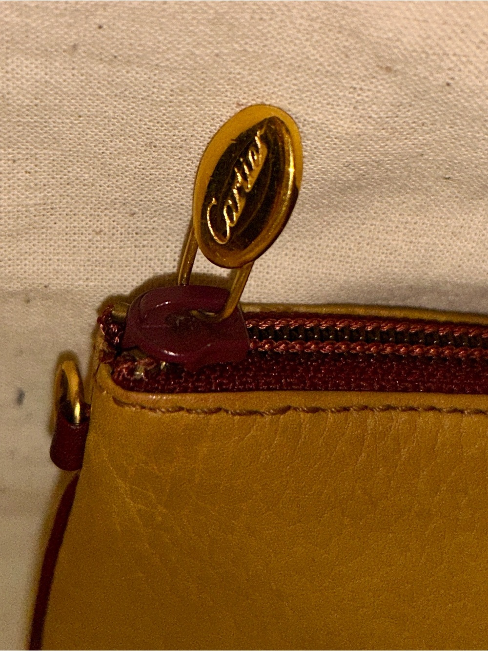 vintage Must de Cartier leather pouch/wristlet in Mustard. Rare Colorway - Picture 3 of 7